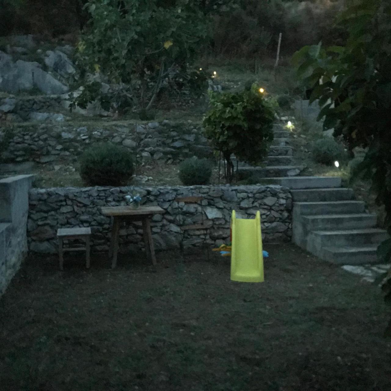Charismatic Garden Cottage With Sea View Lokva Rogoznica Exterior foto
